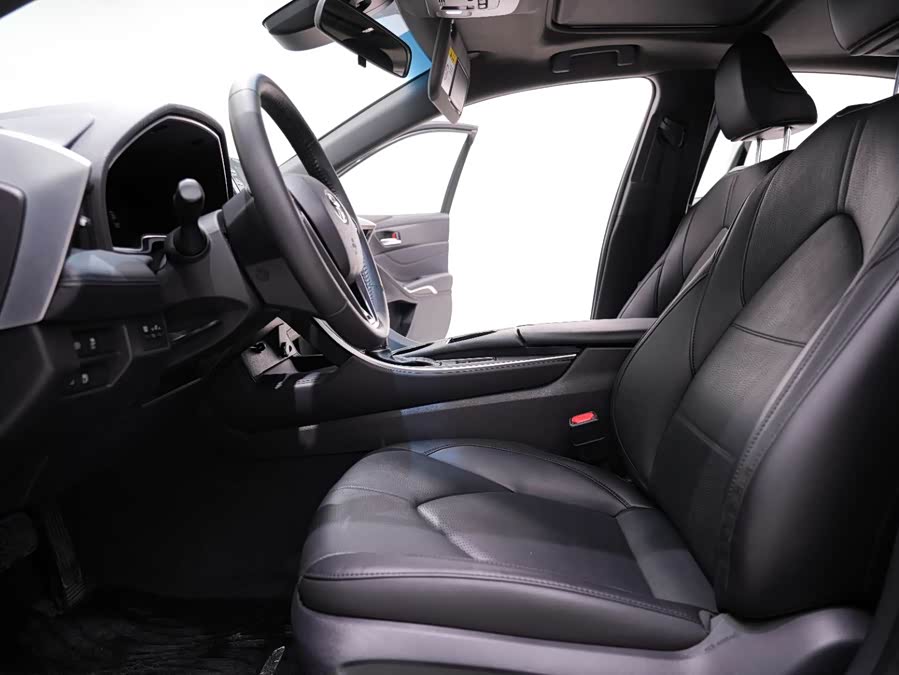 Toyota Avalon 2019 car image #24