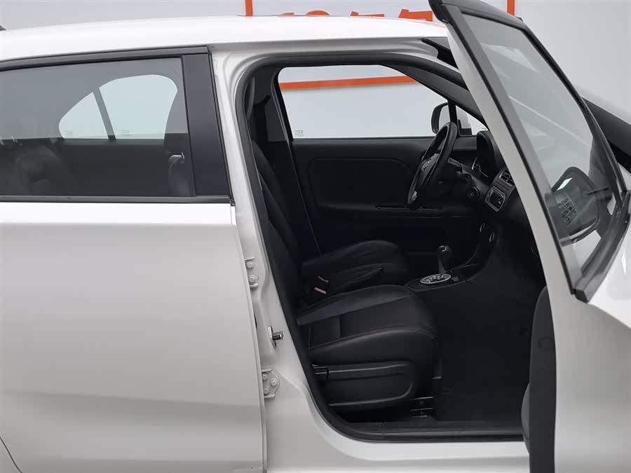 MG 3 2016 car image #24