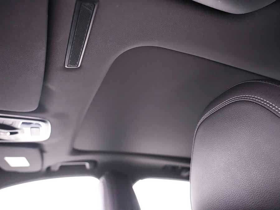 Lynk & Co 02 2020 car image #24