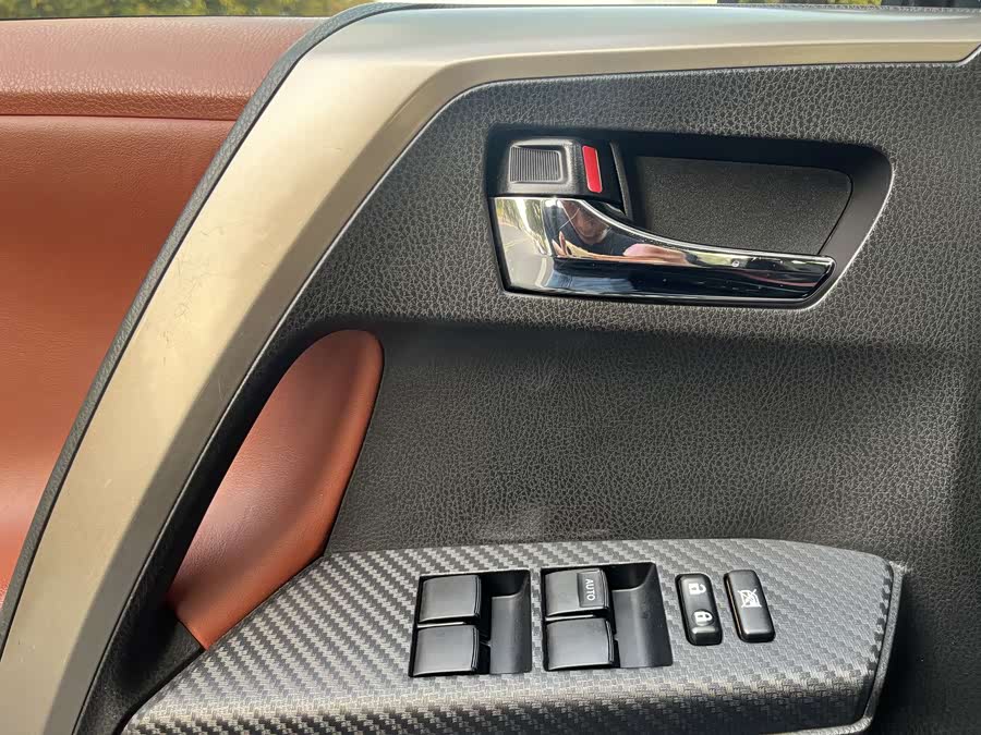 丰田 RAV4荣放 2013 汽车图片 #24