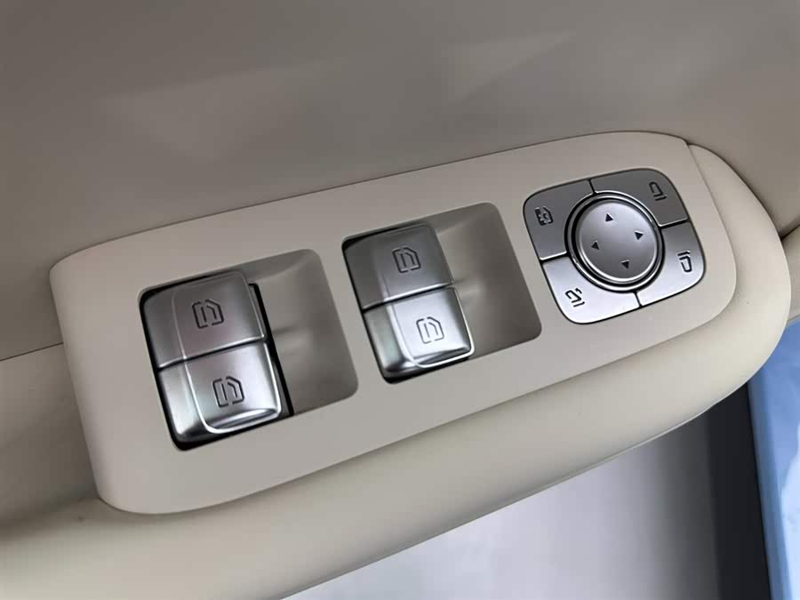 Li L7 2024 car image #24