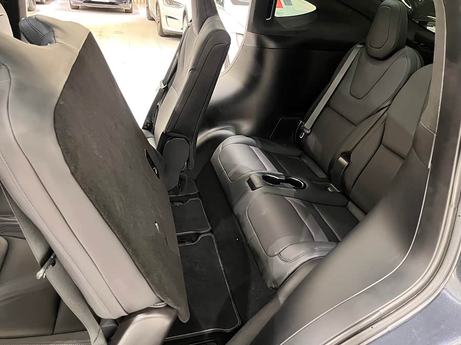 Tesla Model X 2023 immagine di auto #24