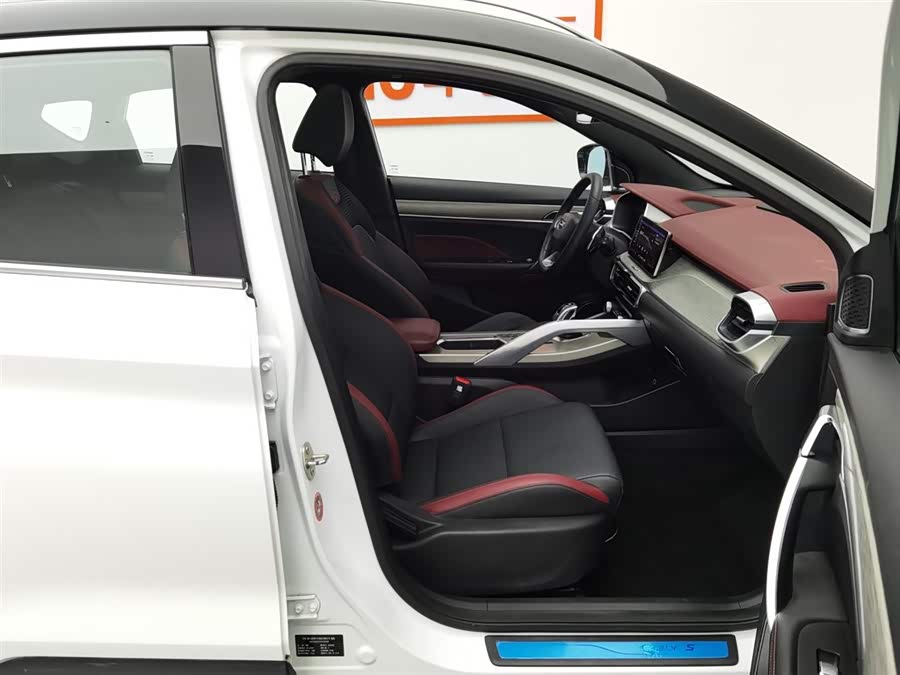 GEELY Coolray 2019 car image #24