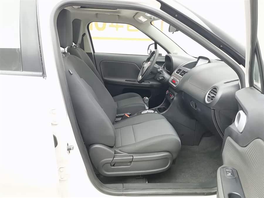 MG 3 2016 car image #24