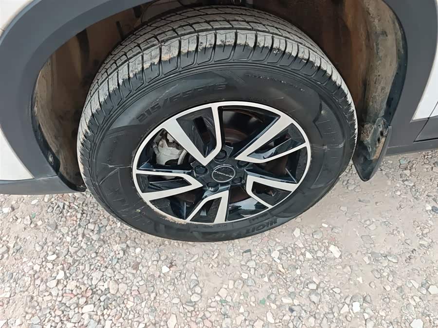 Forthing T5 2023 #24 Forthing T5 2023 immagine di auto #24