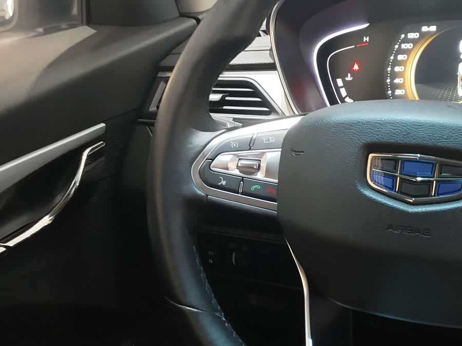 GEELY Binray 2019 car image #24