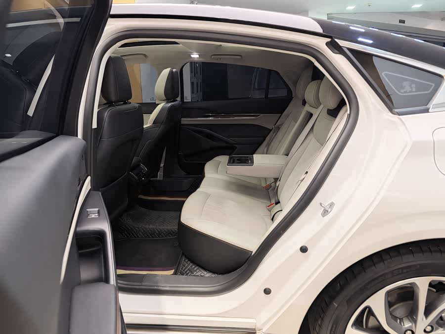 Ford Mondeo 2024 #24 Ford Mondeo 2024 car image #24