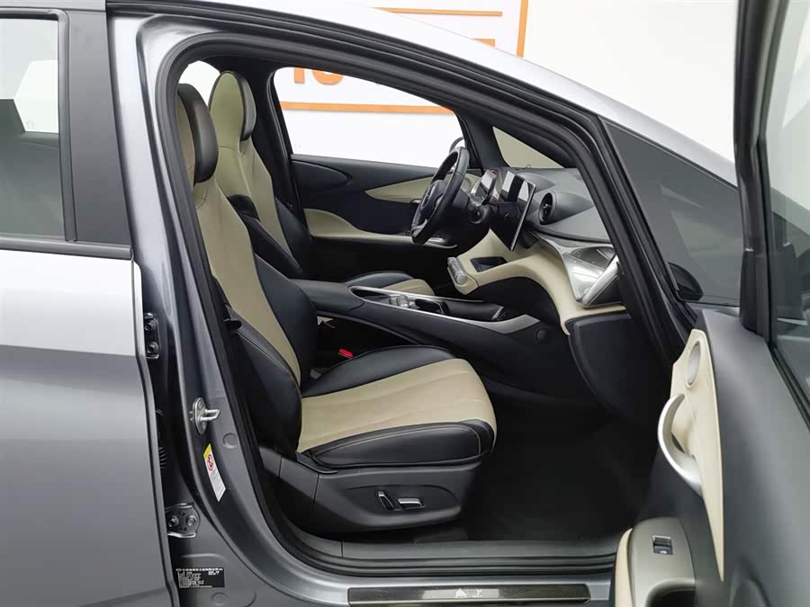 BYD Dolphin 2023 car image #24