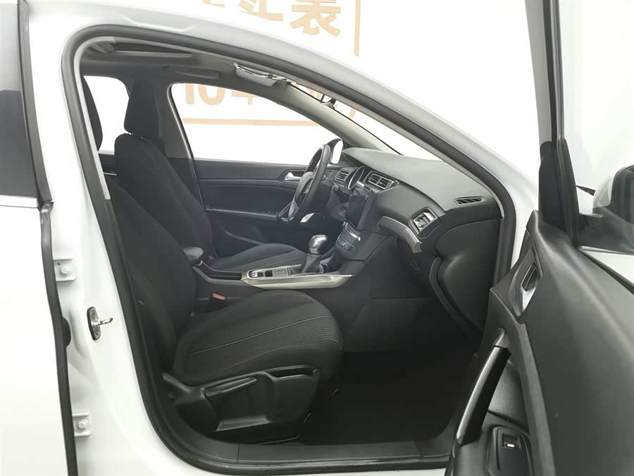 标致 标致408 2017 汽车图片 #24