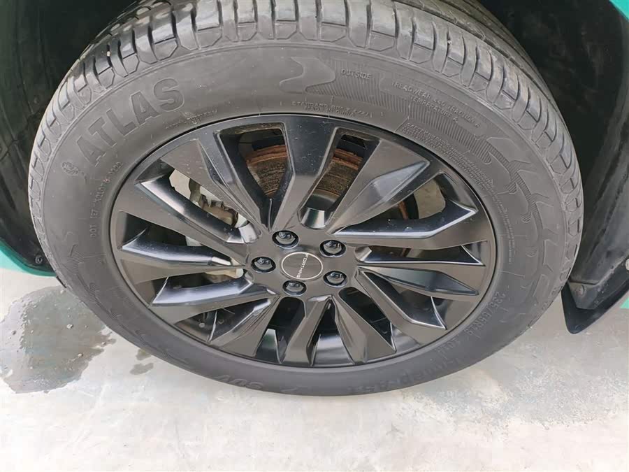 Forthing T5 EVO 2022 car image #24