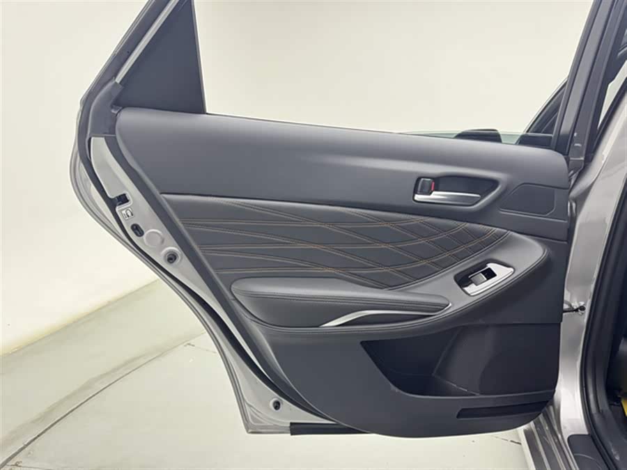 Toyota Avalon 2025 car image #24