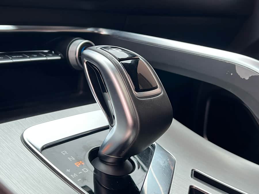 GEELY Coolray 2020 car image #24
