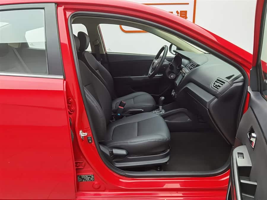 Kia K2 2013 image de voiture #24