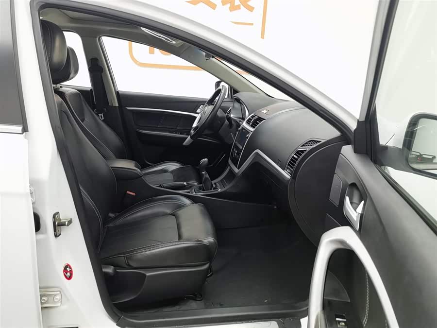 GEELY Emgrand 2016 car image #24