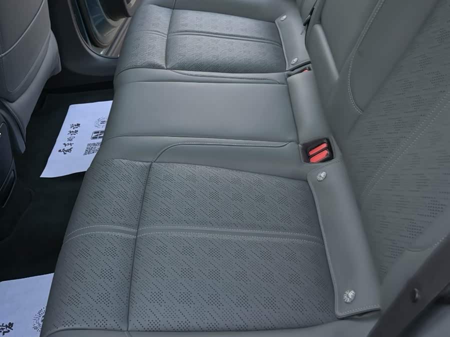 极氪 极氪7X 2024 汽车图片 #24