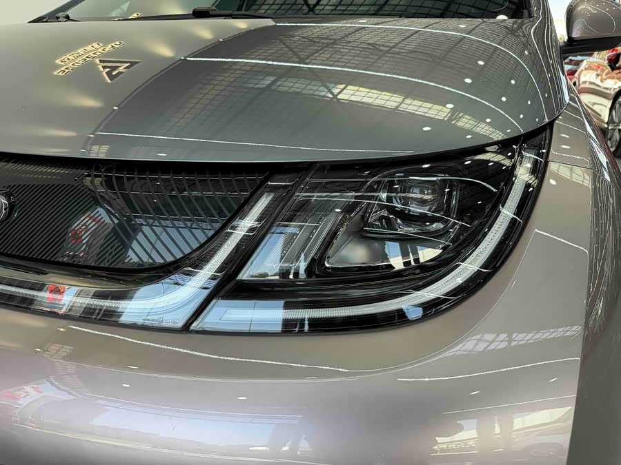 BYD Dolphin 2022 #24 BYD Dolphin 2022 car image #24