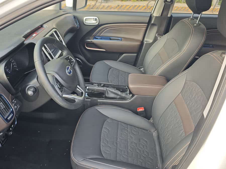 GAC Trumpchi GS3 2019 #24 GAC Trumpchi GS3 2019 car image #24