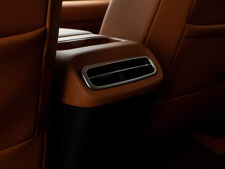 零跑汽车 零跑T03 2022 汽车图片 #24