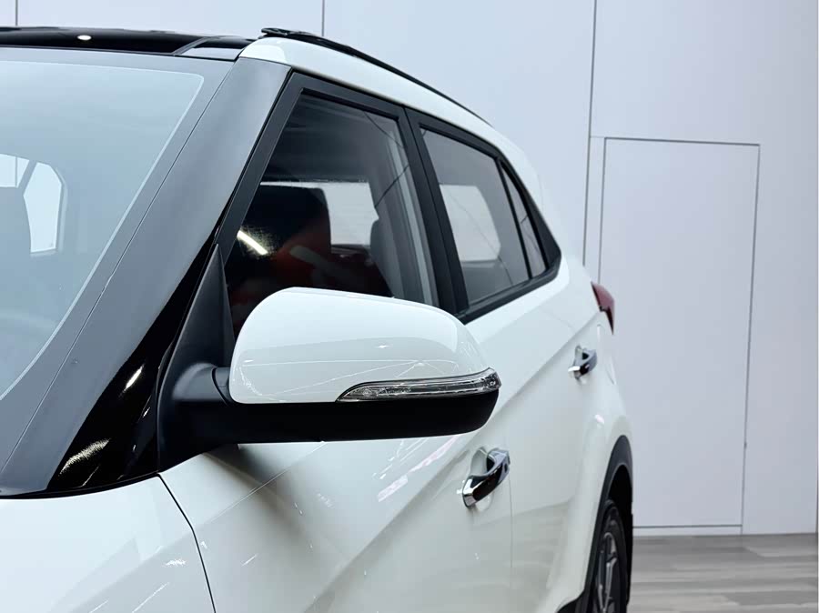 Hyundai ix25 2021 car image #24