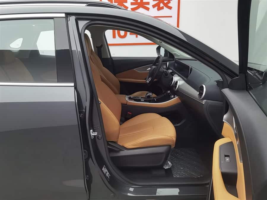 T5 EVO 2024 car image #24