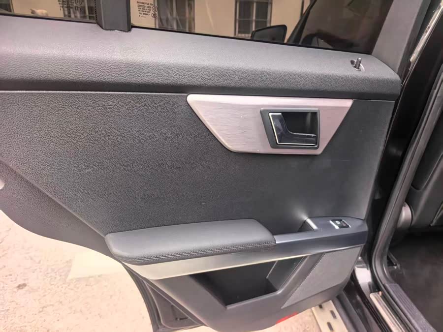 Mercedes-Benz GLK Class 2012 car image #24