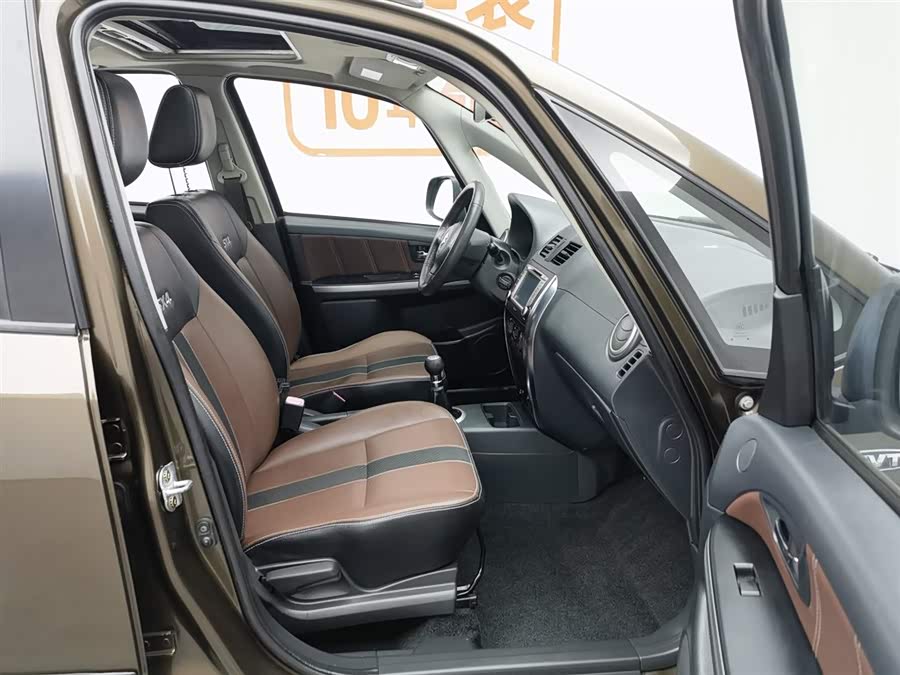 铃木 天语 SX4 2013 汽车图片 #24