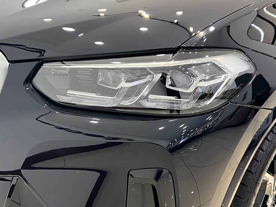 BMW X3 2024 immagine di auto #24