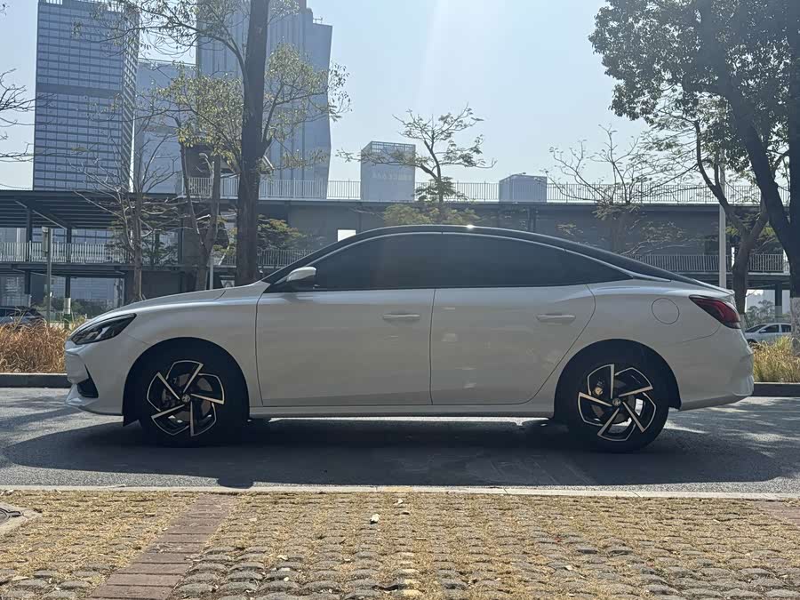 MG 5 2022 car image #24