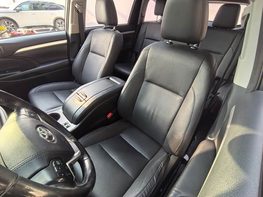 Toyota Highlander 2018 #24 Toyota Highlander 2018 car image #24