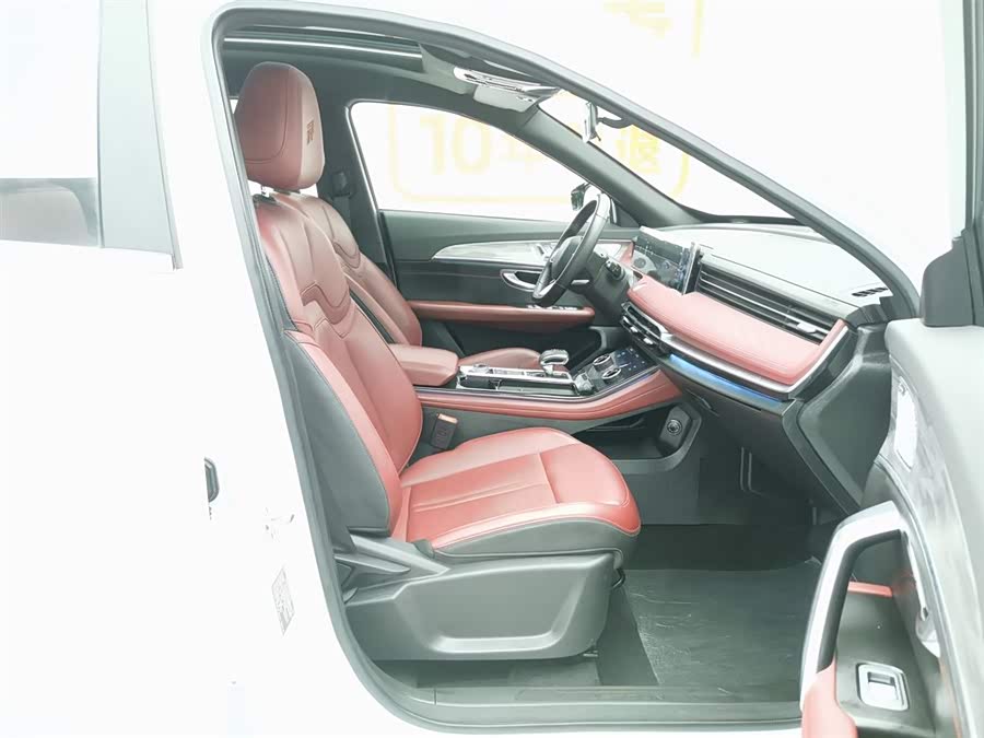 Jetour X70 C-DM 2024 car image #24