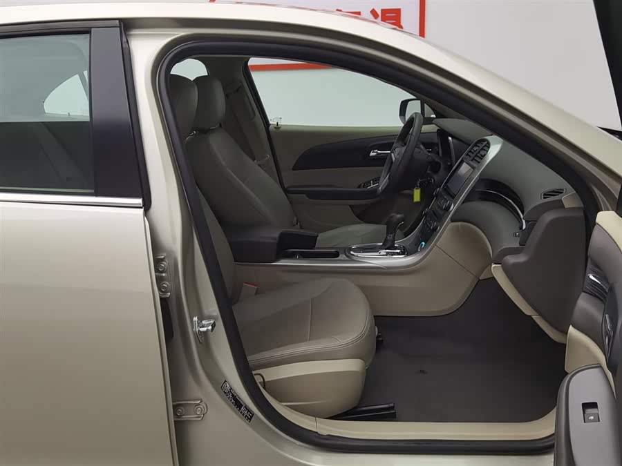 Chevrolet Malibu 2015 car image #24