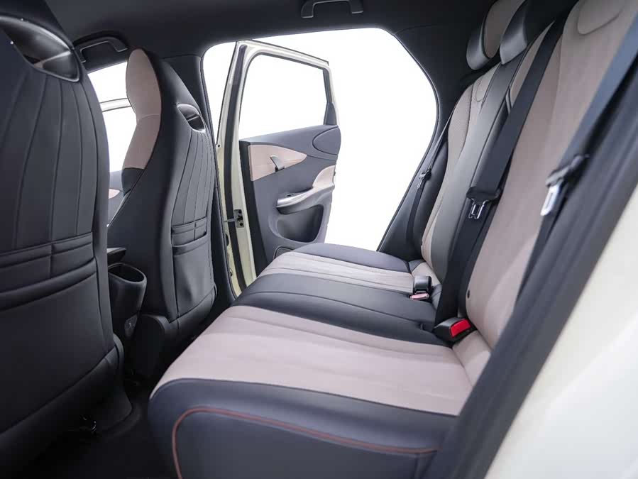 BYD Dolphin 2023 car image #24