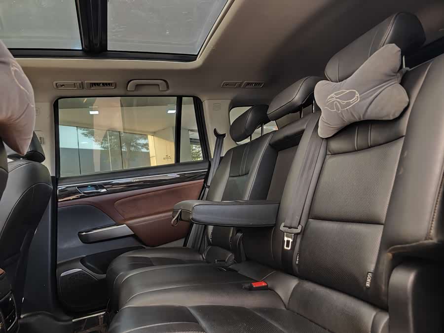 GAC Trumpchi GS8 2017 car image #24