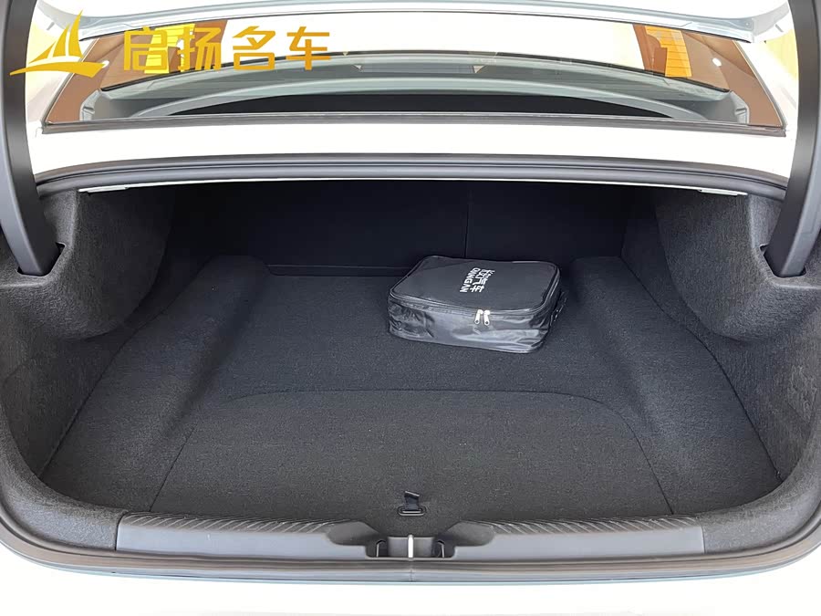 Deepal L06 2025 imagen de coche #24