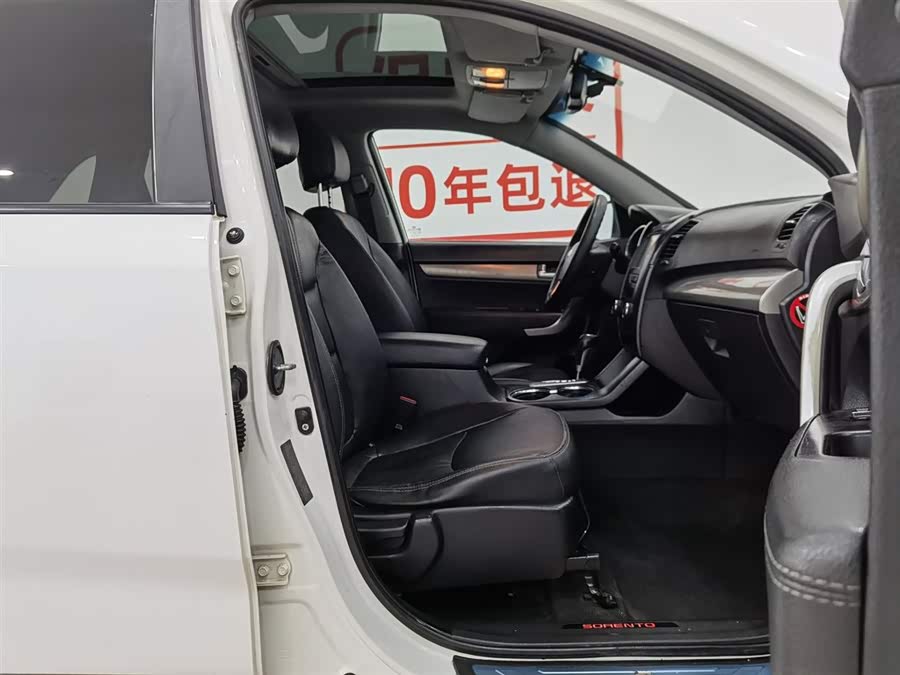 起亚 索兰托 2012 汽车图片 #24