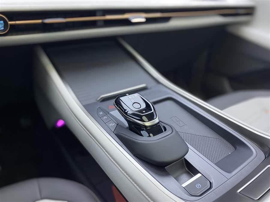 Ford Edge 2023 car image #24