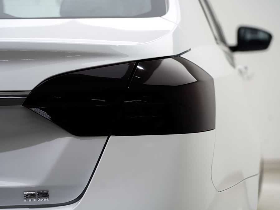 GEELY Emgrand 2022 car image #24