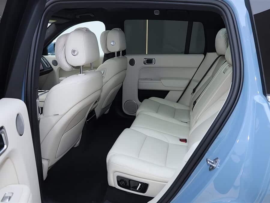 Li L7 2023 car image #24