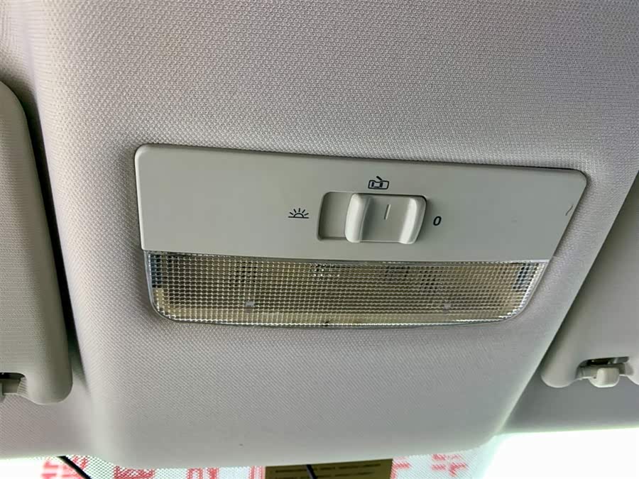 Volkswagen Polo 2019 immagine di auto #24