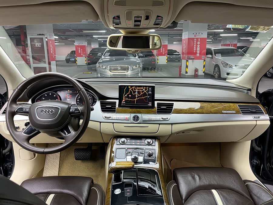 Audi A8 2013 imagen de coche #24