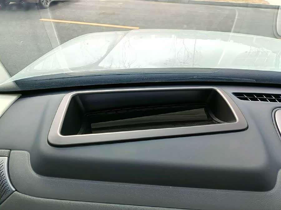 Lynk & Co 900 2025 immagine di auto #24