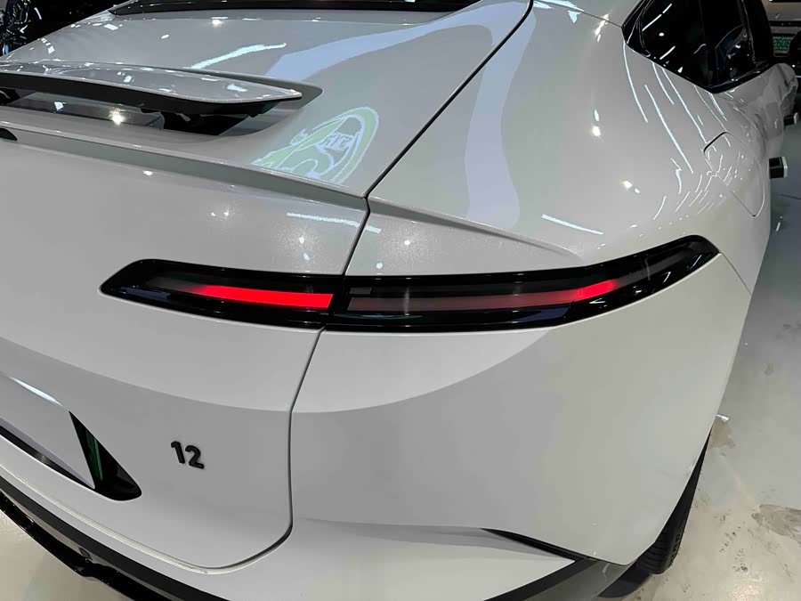 Avatr 12 2025 car image #24