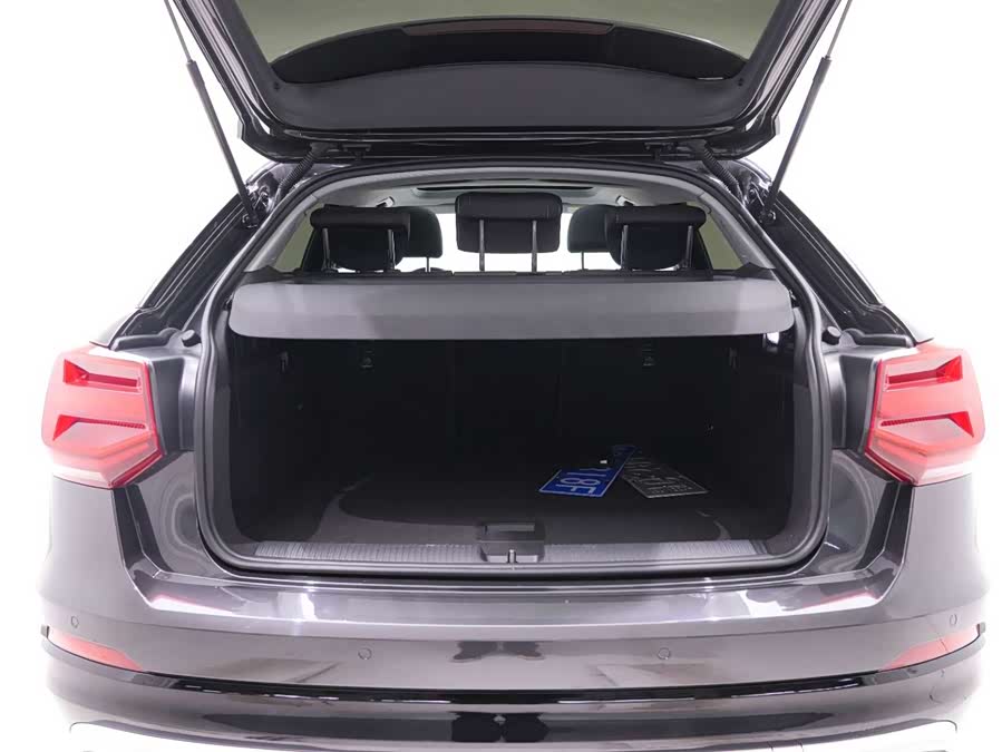 Audi Q2L 2020 imagem de carro #24