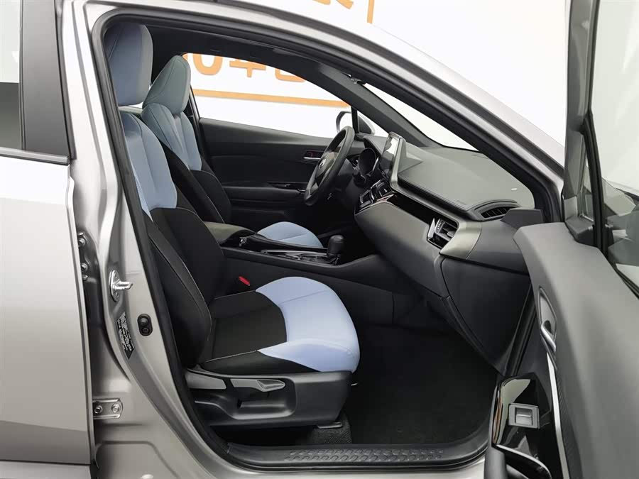 Toyota Izoa 2020 immagine di auto #24