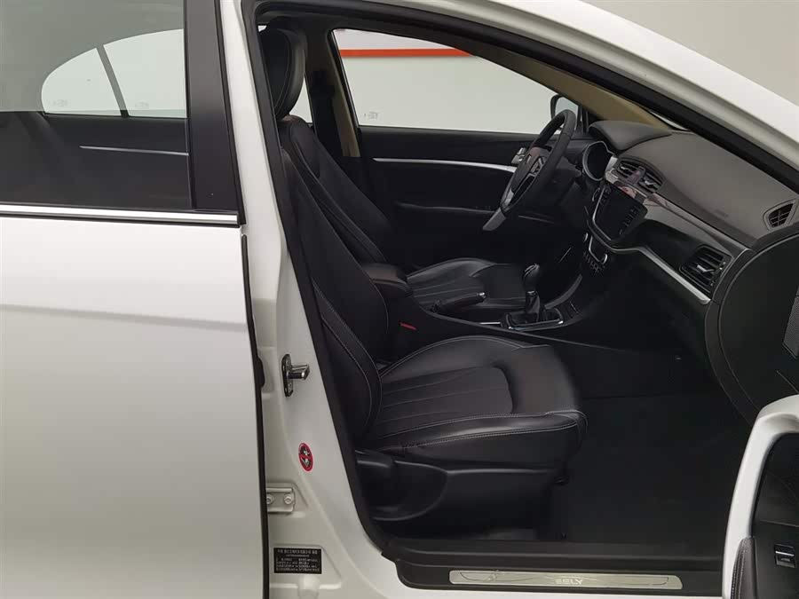 GEELY Emgrand 2016 car image #24
