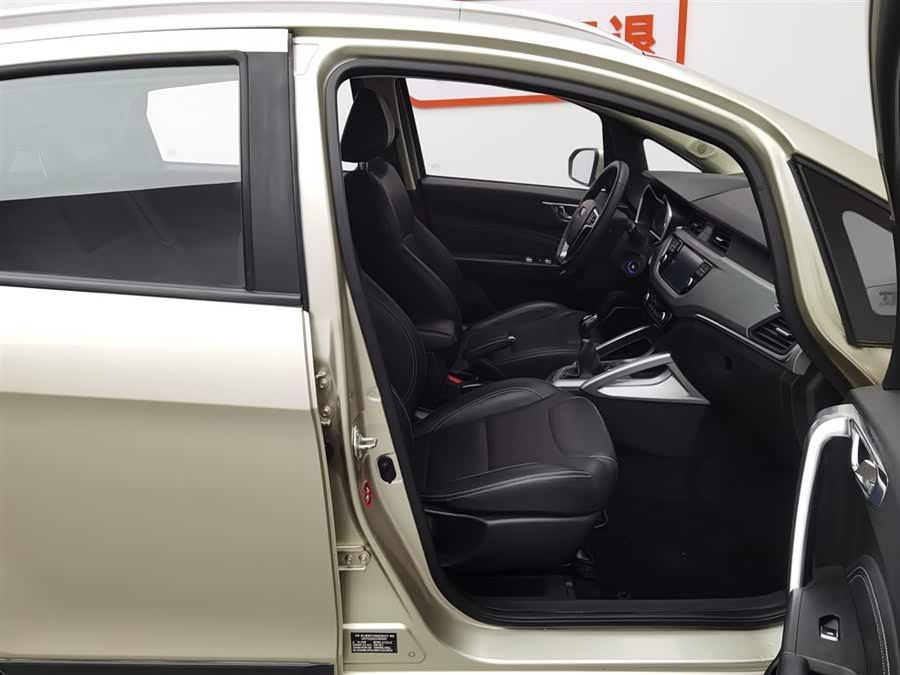 GEELY 2018 immagine di auto #24