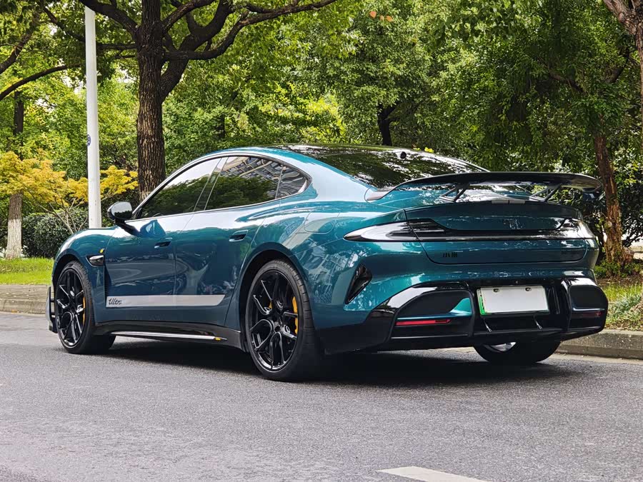 MI SU7 Ultra 2025 car image #24