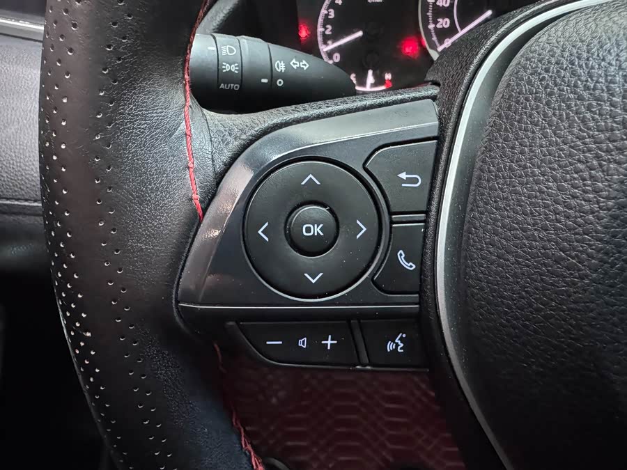 Toyota Frontlander 2022 car image #24