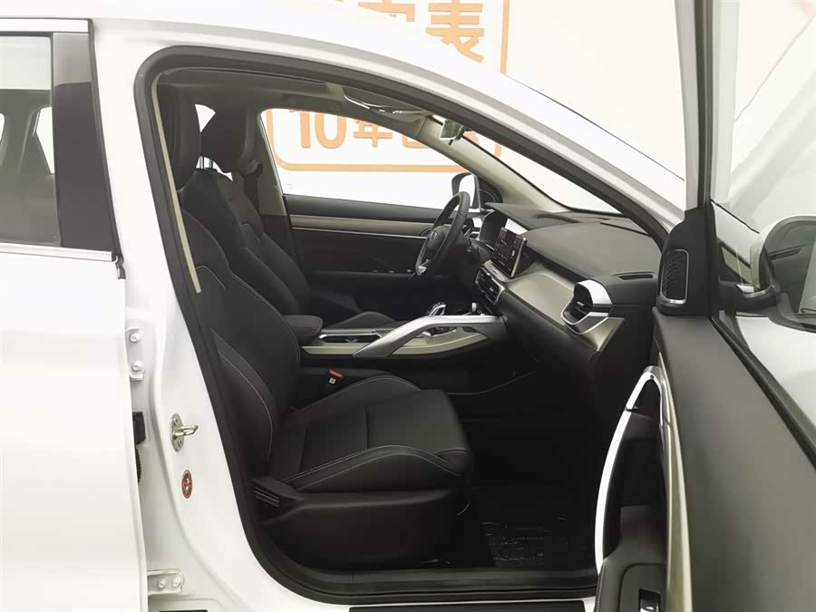 GEELY Coolray 2018 car image #24