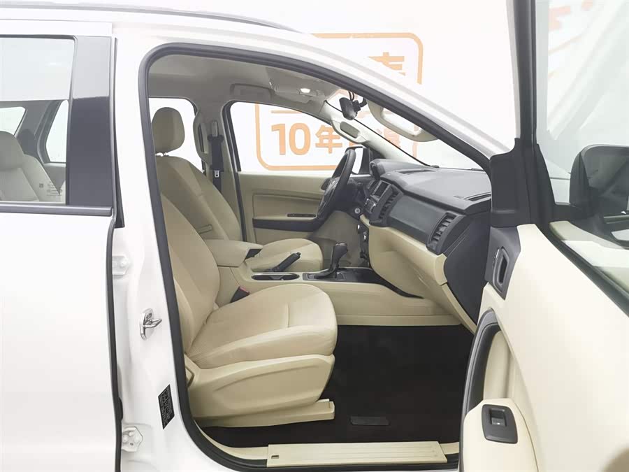 Ford Everest 2018 car image #24